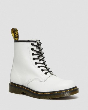 White Dr Martens 1460 Smooth Leather Lace Up Boots (Smooth Leather) Boots | DV21-D6AV