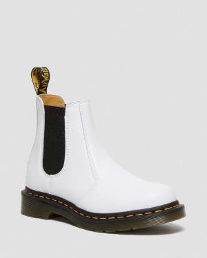 White Dr Martens 2976 Softy T Leather Chelsea Boots (Softy T) Shoes | XM48-S3QF