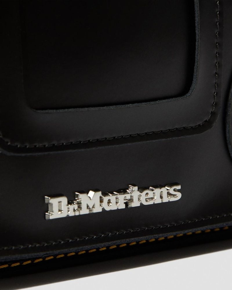 Black Dr Martens 11 inch Leather Messenger Bag (Kiev & Smooth) Bags & Backpacks | XQ89-D9ZB