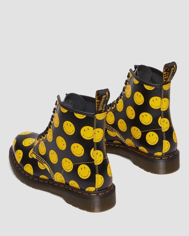 Black Dr Martens 1460 Smiley Smooth Leather Lace Up Boots (Smooth Leather) Boots | WJ75-T3SA