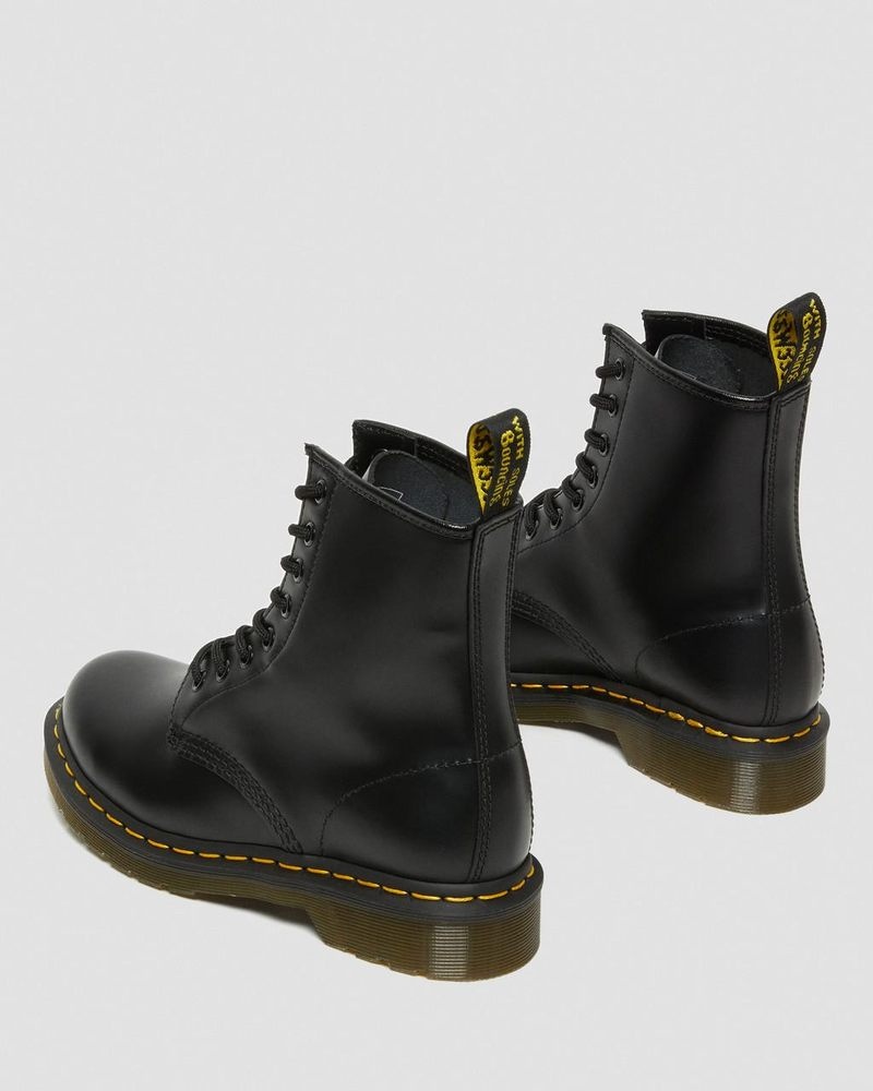 Black Dr Martens 1460 - Smooth Leather Lace Up Boots (Smooth Leather) Boots | CI21-A8OD