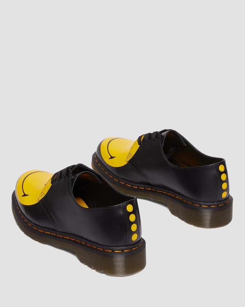 Black Dr Martens 1461 Smiley Smooth Leather Oxford Shoes (Smooth Leather) Shoes | ZY65-Z2RE