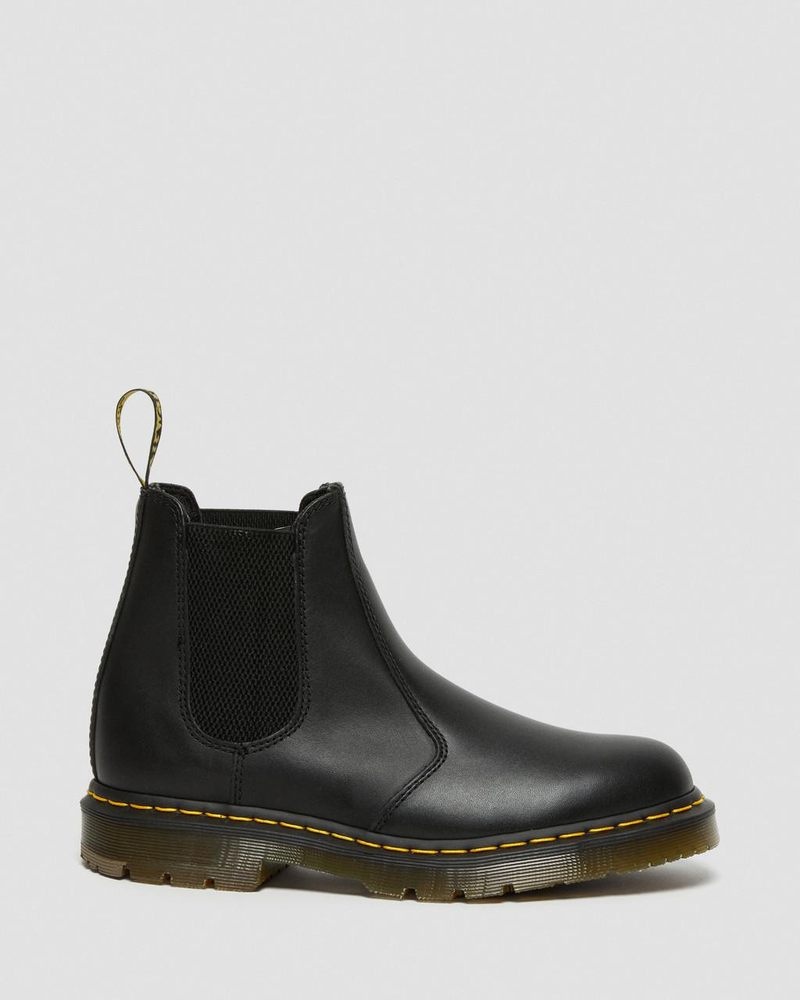 Black Dr Martens 2976 Slip Resistant Leather Chelsea Boots (Industrial Full Grain) Boots | GG78-F9RV