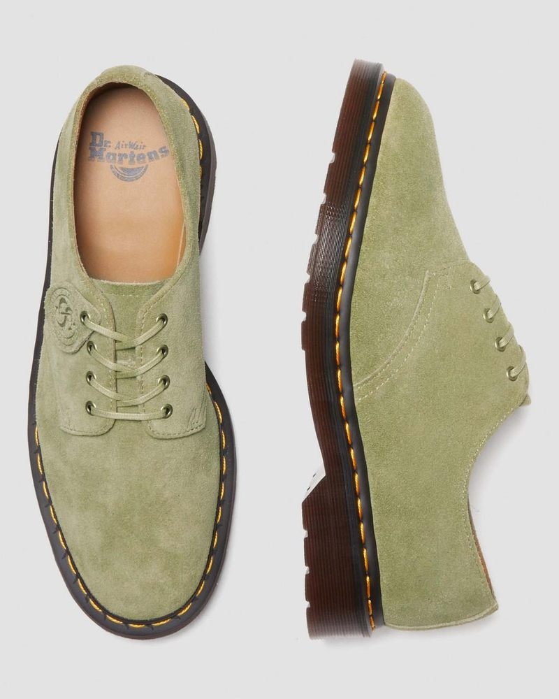 Pale Olive Dr Martens Smiths Suede Dress Shoes (Desert Oasis Suede) Shoes | NR35-Z7ZE