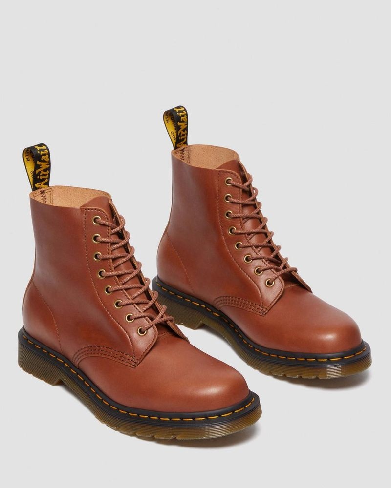 Saddle Tan Dr Martens 1460 Pascal Carrara Leather Lace Up Boots (Carrara) Boots | BW31-I6WY