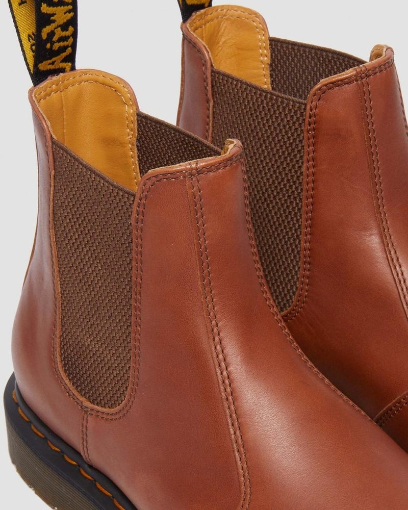 Saddle Tan Dr Martens 2976 Carrara Leather Chelsea Boots (Carrara) Boots | GB21-V7KQ