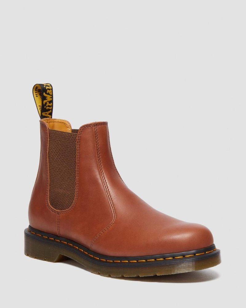 Saddle Tan Dr Martens 2976 Carrara Leather Chelsea Boots (Carrara) Boots | IC35-B4KL