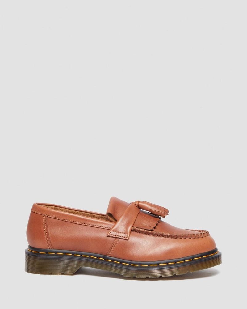 Saddle Tan Dr Martens Adrian Carrara Leather Tassel Loafers (Carrara) Shoes | NO38-P0YE