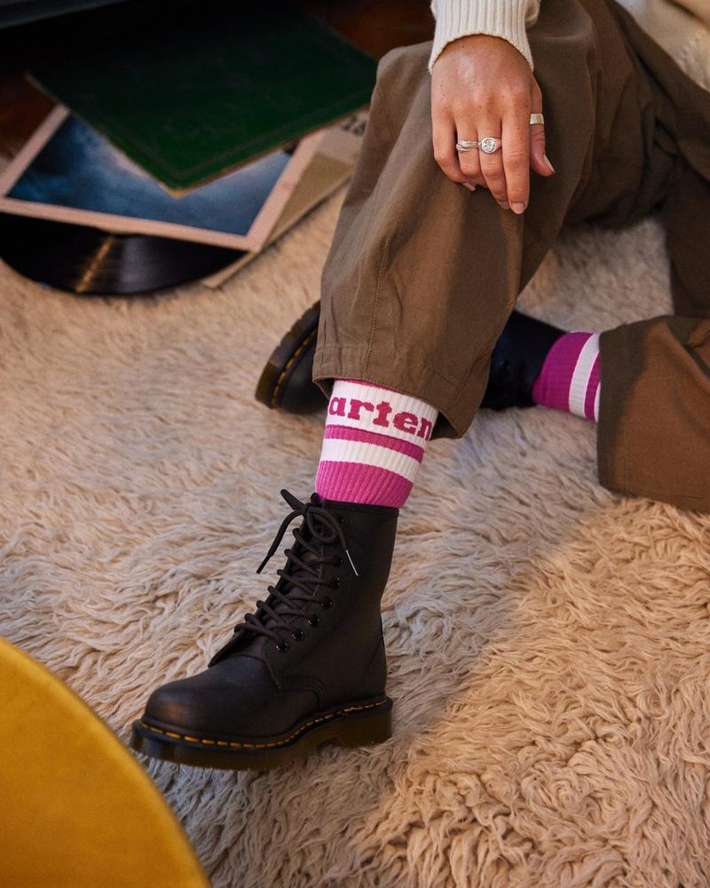 Thrift Pink Dr Martens Athletic Logo Organic Cotton Blend Socks (Cotton Blend) Socks | DT83-B4LT