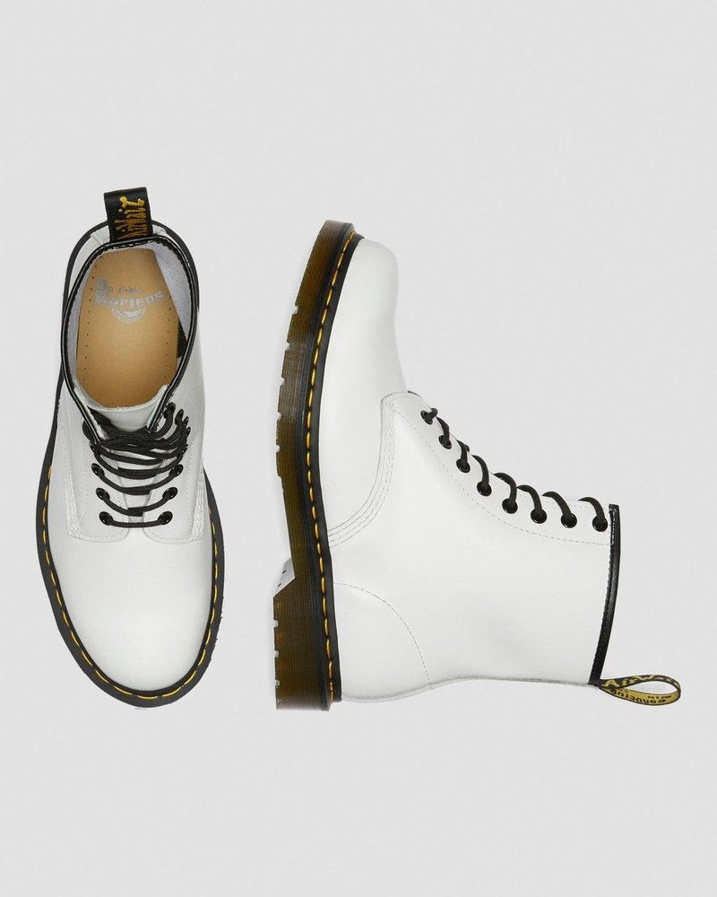 White Dr Martens 1460 Smooth Leather Lace Up Boots (Smooth Leather) Boots | DV21-D6AV