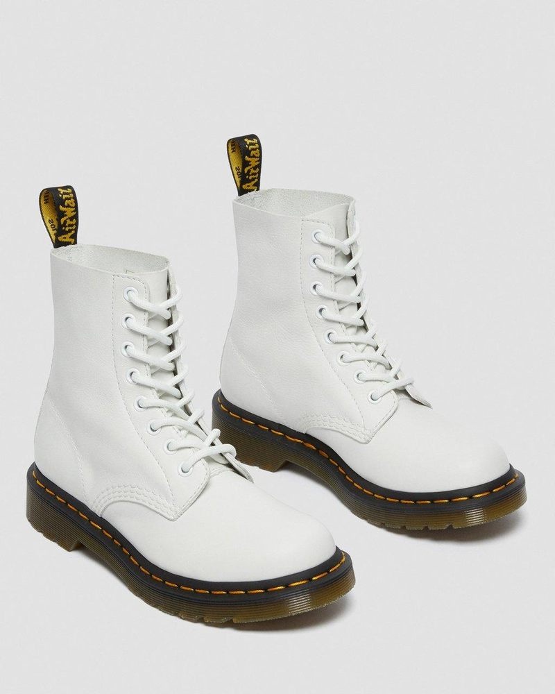 White Dr Martens 1460 - Pascal Virginia Leather Boots (Virginia) Boots | ZE61-S6IN