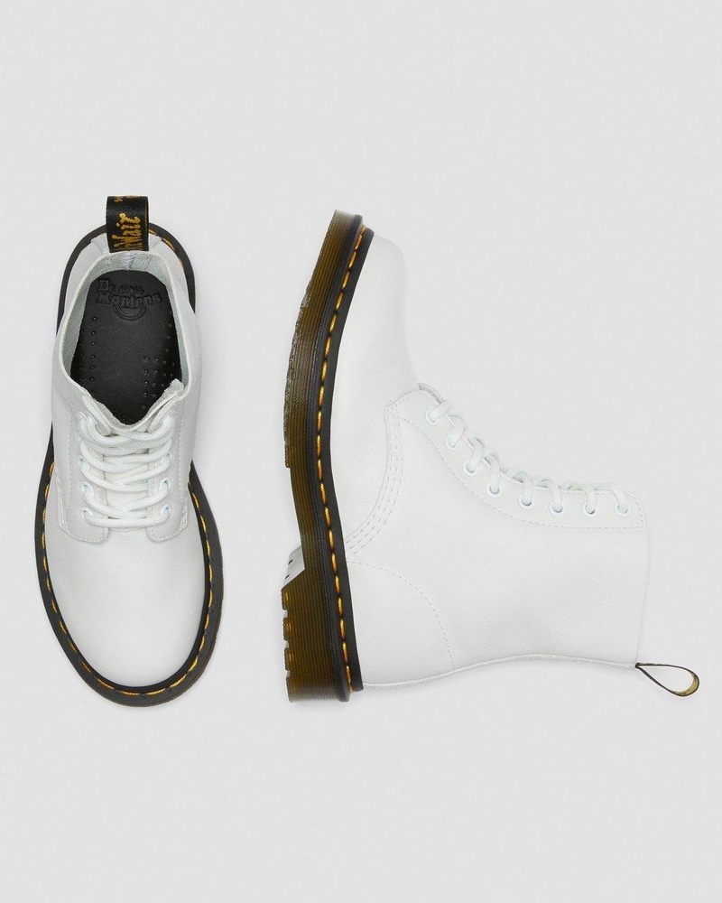 White Dr Martens 1460 - Pascal Virginia Leather Boots (Virginia) Boots | ZE61-S6IN