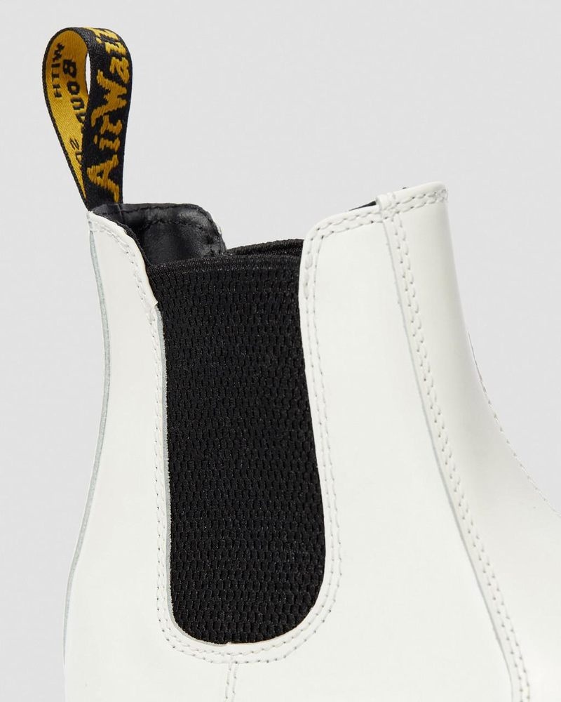 White Dr Martens 2976 Smooth Leather Platform Chelsea Boots (Smooth Leather) Platforms Boots | KH65-N6MI