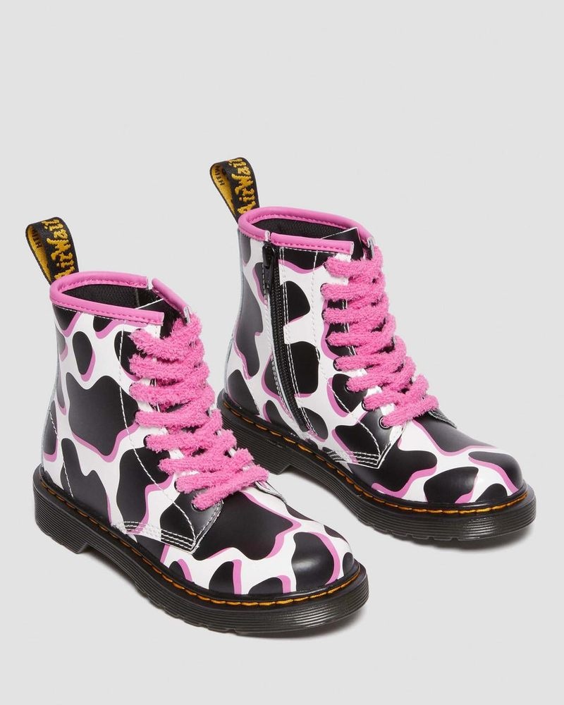 White Dr Martens Junior 1460 Cow Print Patent Leather Lace Up Boots (Cow Print Patent Lamper) Boots | EY45-Z7FV