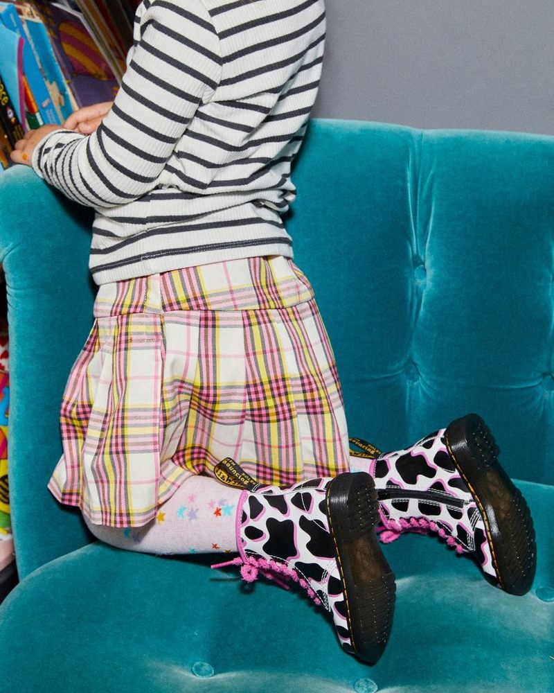 White Dr Martens Toddler 1460 Cow Print Patent Leather Lace Up Boots (Cow Print Patent Lamper) Boots | IE32-Q9HR